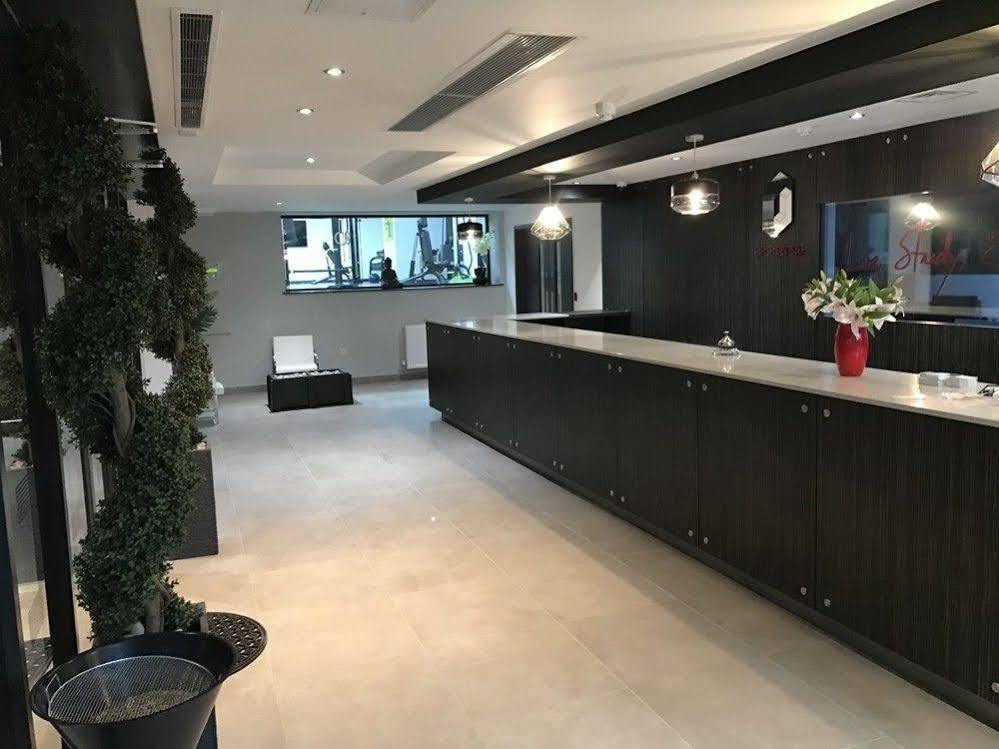 Citi Residences Serviced Rooms/ Apartments Λούτον Εξωτερικό φωτογραφία